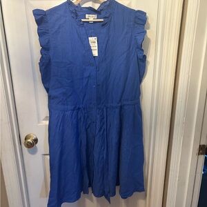 Elegant Blue Ruffled Dress